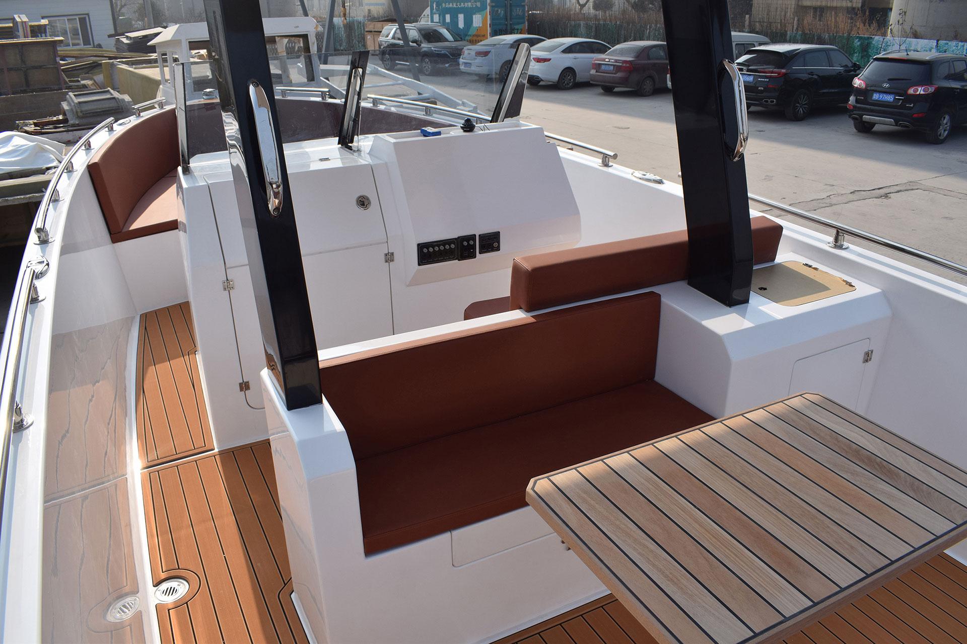 Galaxy Boat Europe ZF SPORT hk ()